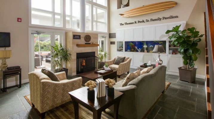 Front room of the Long Beach Ronald McDonald House